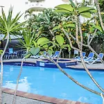 Surfers Beach Holiday Apartments