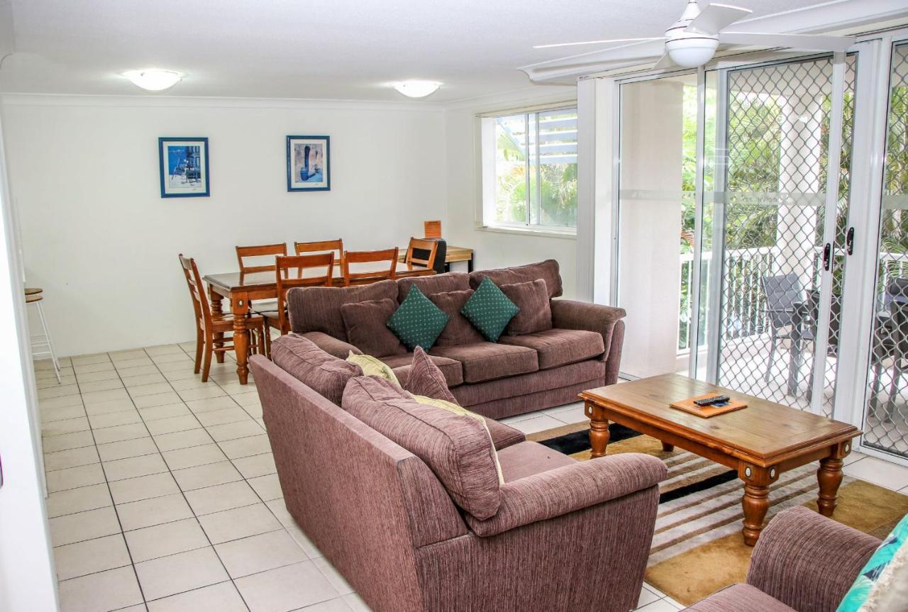 Surfers Aparthotel 4*